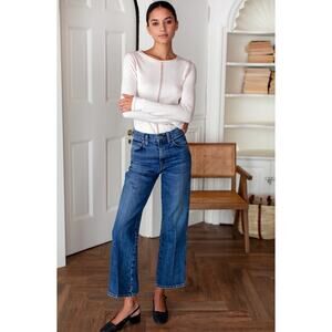 Classic High-Rise Wide Leg Jeans in Medium Blue